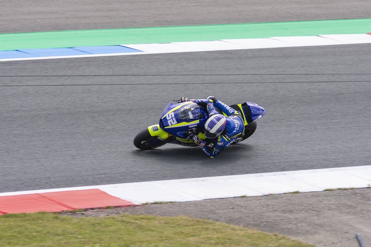 亚冬会滑雪 亚冬会滑雪